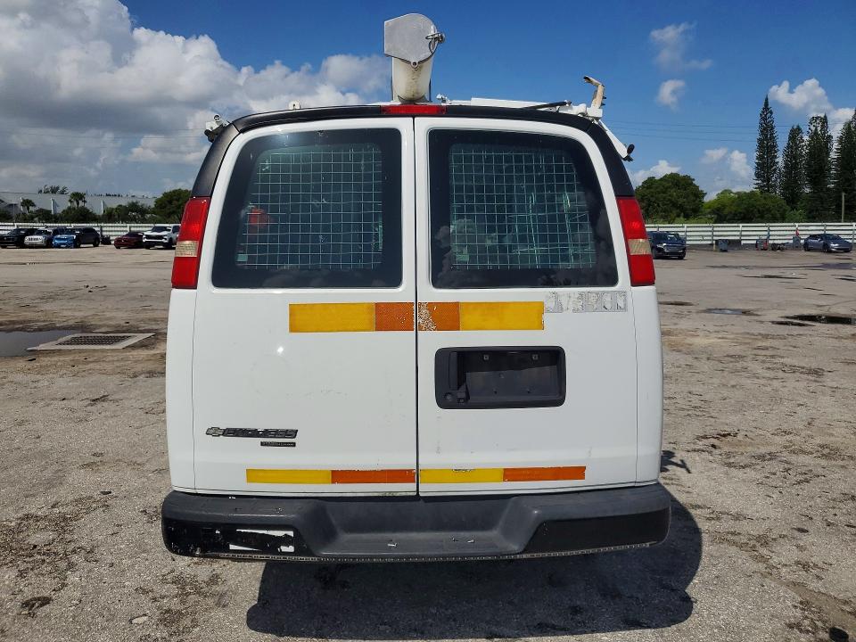 66578046 :رقم المزاد ، 1GCWGFCA7D1903291 vin ، 2013 Chevrolet Express G2500 مزاد بيع