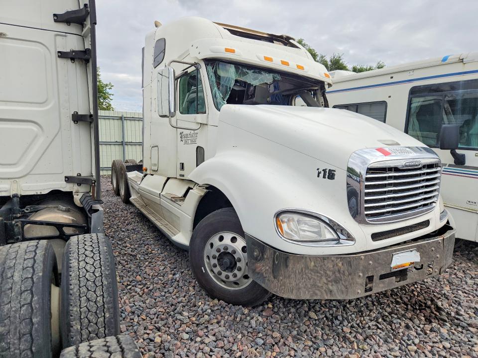 Продажа на аукционе авто 2007 Freightliner Conventional, vin: 1FUJA6CK67LX85014, номер лота: 67958006