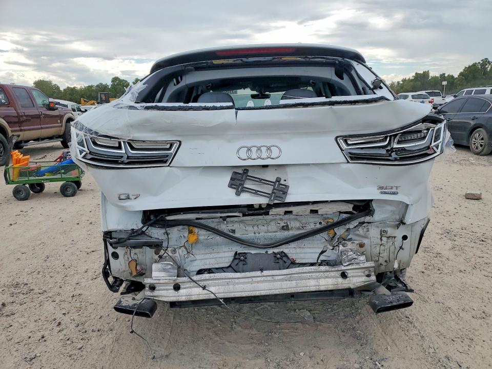 71093156 :رقم المزاد ، WA1LAAF78HD028342 vin ، 2017 Audi Q7 مزاد بيع