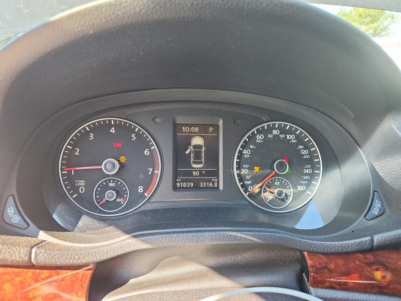 68974526 :رقم المزاد ، 1VWCM7A38DC078238 vin ، 2013 Volkswagen Passat مزاد بيع