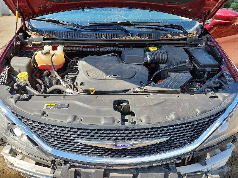 68874676 :رقم المزاد ، 2C4RC1BG4HR552231 vin ، 2017 Chrysler Pacifica مزاد بيع