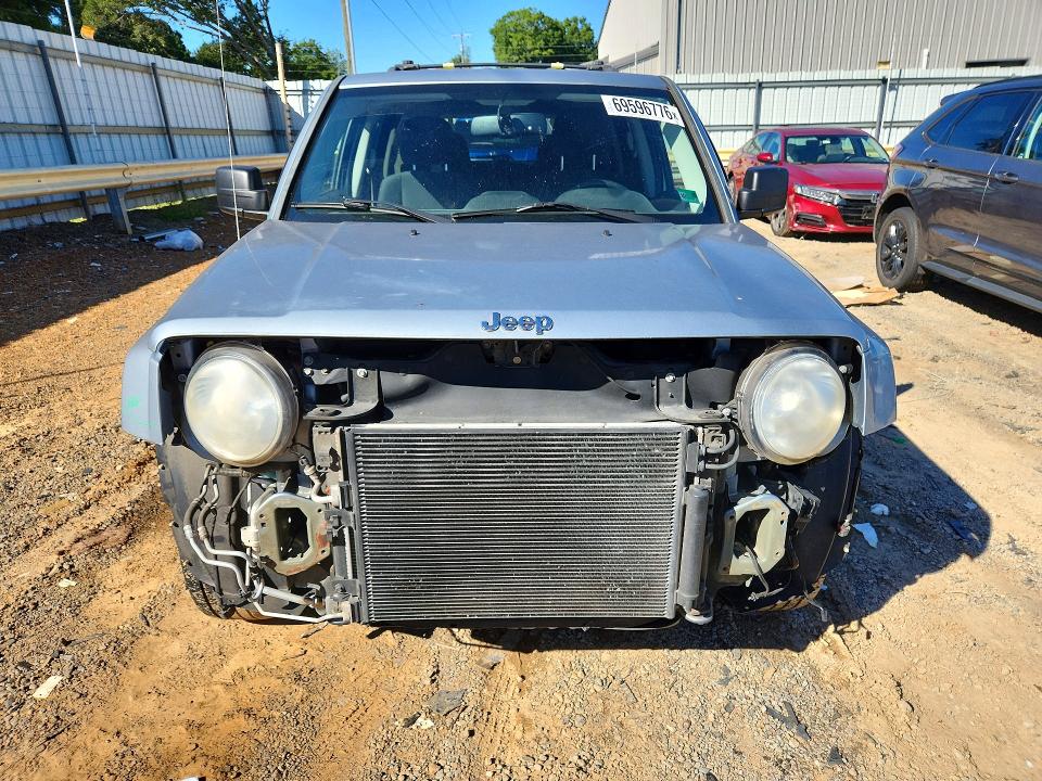 69596776 :رقم المزاد ، 1C4NJRFB9DD165690 vin ، 2013 Jeep Patriot مزاد بيع