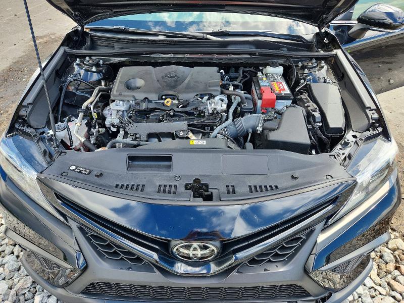 Auction sale of the 2024 Toyota Camry, vin: 4T1G11AK3RU239111, lot number: 68299496