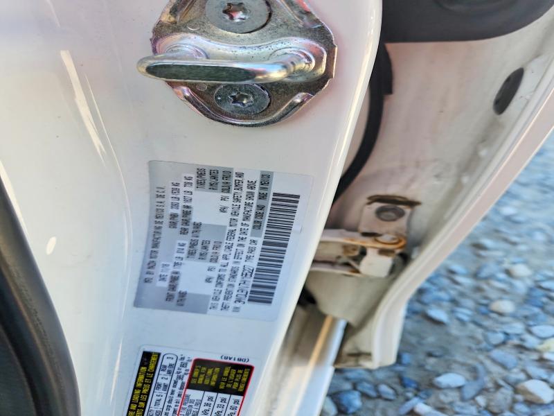 Продажа на аукционе авто 2017 Toyota Yaris Ia, vin: 3MYDLBYV7HY165227, номер лота: 69641626