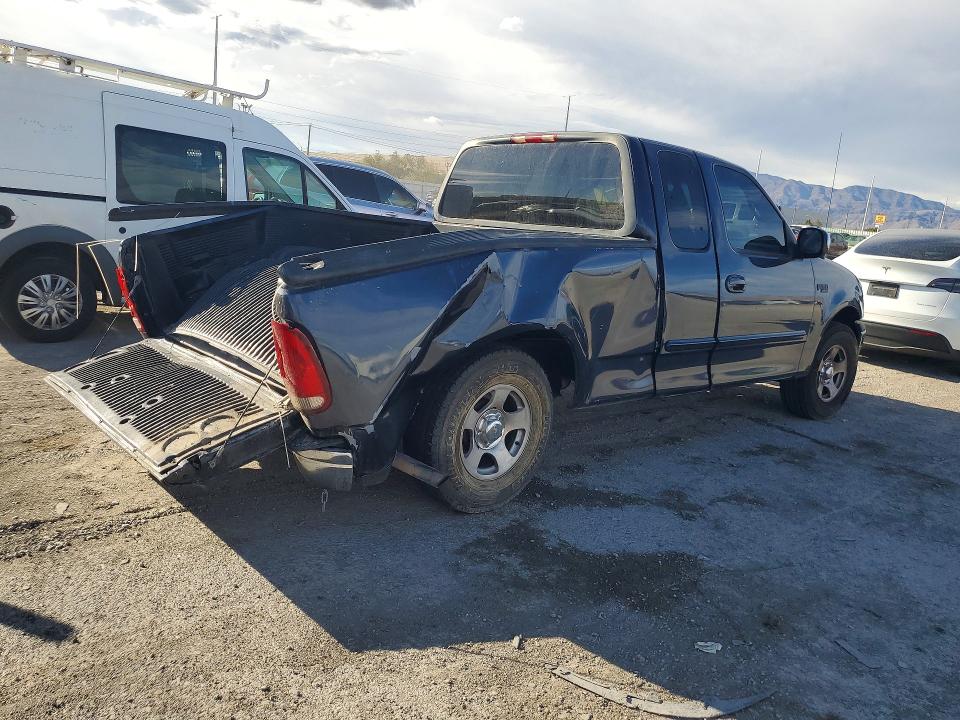 2000 Ford F150 მანქანა იყიდება აუქციონზე, vin: 1FTRX17W0YKA71573, აუქციონის ნომერი: 70669936
