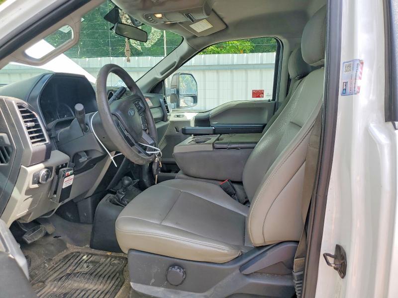 2017 Ford F550 მანქანა იყიდება აუქციონზე, vin: 1FDUF5HT9HEC58541, აუქციონის ნომერი: 70452376