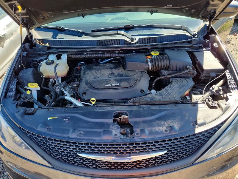 68068756 :رقم المزاد ، 2C4RC1AG3JR114355 vin ، 2018 Chrysler Pacifica مزاد بيع