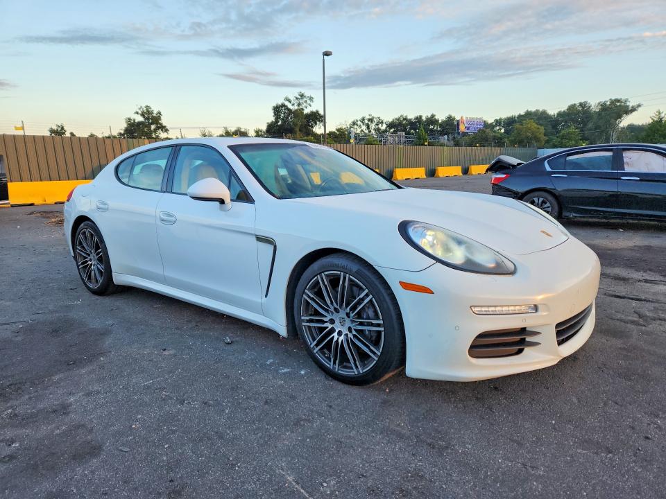 Продажа на аукционе авто 2015 Porsche Panamera, vin: WP0AA2A75FL004562, номер лота: 69452076