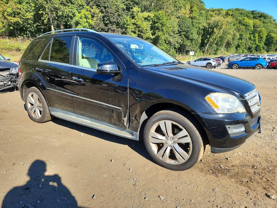 70023966 :رقم المزاد ، 4JGBB8GB7BA681792 vin ، 2011 Mercedes-benz Ml مزاد بيع
