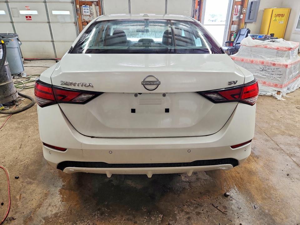 70290996 :رقم المزاد ، 3N1AB8CV0RY334605 vin ، 2024 Nissan Sentra مزاد بيع