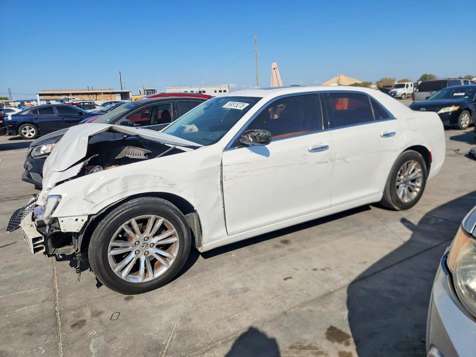 2016 Chrysler 300c მანქანა იყიდება აუქციონზე, vin: 2C3CCAEG5GH334177, აუქციონის ნომერი: 69515276