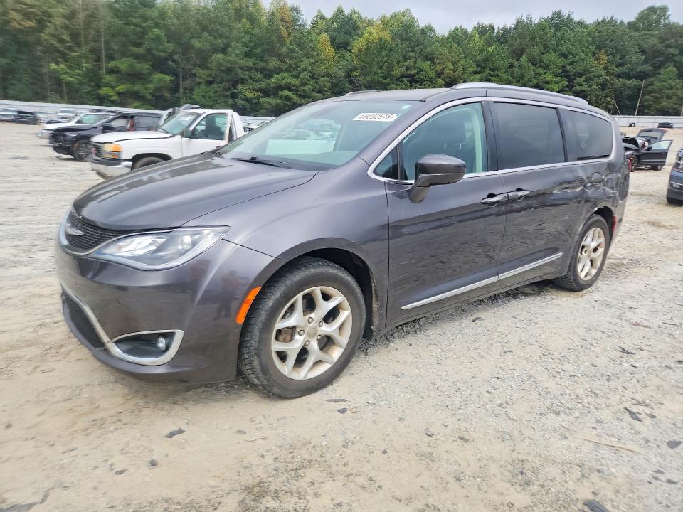 Продаж на аукціоні авто 2017 Chrysler Pacifica, vin: 2C4RC1EG9HR684025, номер лоту: 69002616