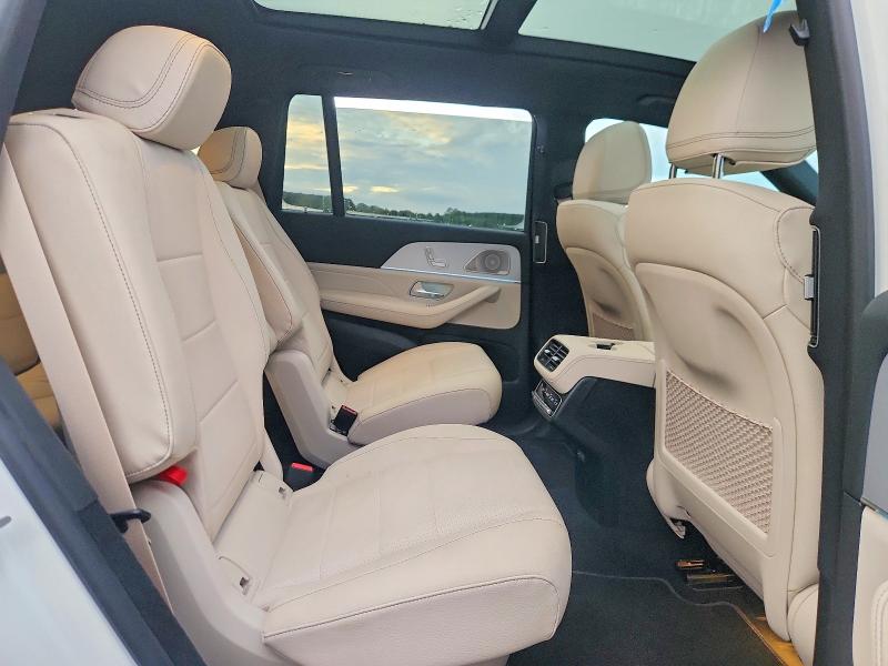 68996666 :رقم المزاد ، 4JGFF5KE7TB617284         vin ، 2026 Mercedes-benz Gls مزاد بيع