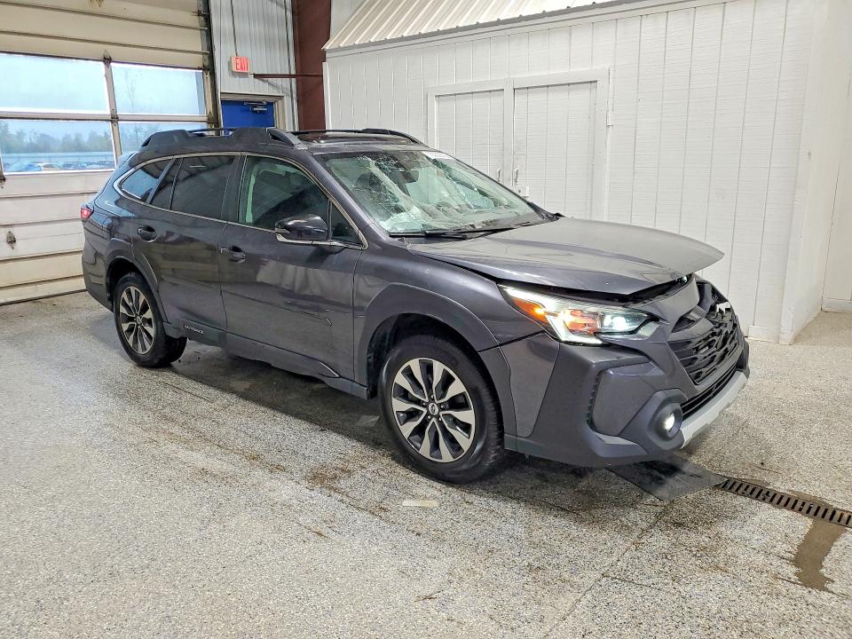 70033676 :رقم المزاد ، 4S4BTANC7P3157585 vin ، 2023 Subaru Outback مزاد بيع