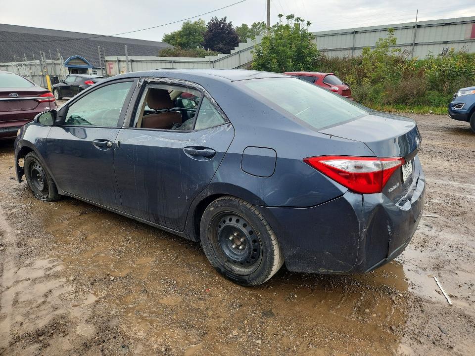 68734686 :رقم المزاد ، 2T1BURHE8FC359399 vin ، 2015 Toyota Corolla مزاد بيع