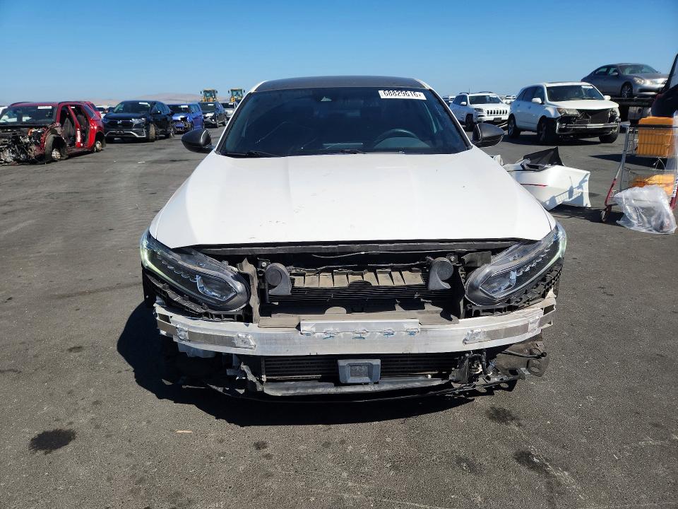 Продаж на аукціоні авто 2018 Honda Accord, vin: 1HGCV1F38JA089304, номер лоту: 68829616