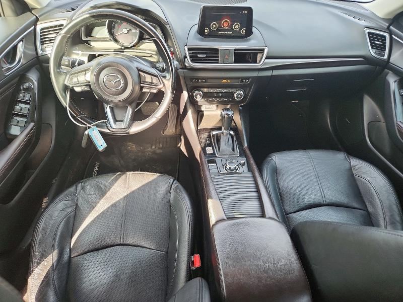 2018 Mazda 3 მანქანა იყიდება აუქციონზე, vin: 3MZBN1M30JM158919, აუქციონის ნომერი: 70693186