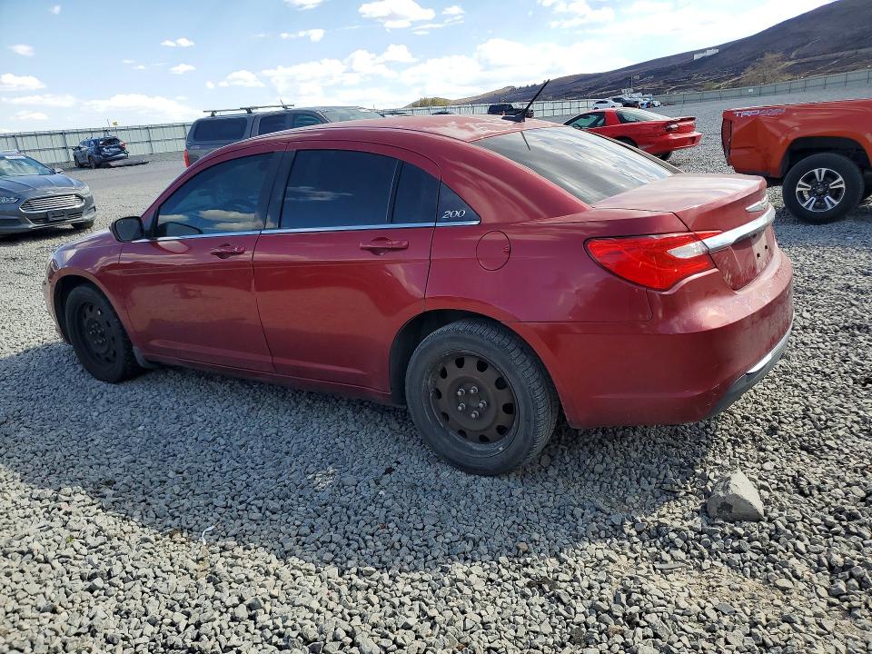 70320796 :رقم المزاد ، 1C3CCBAB0EN210709 vin ، 2014 Chrysler 200 مزاد بيع