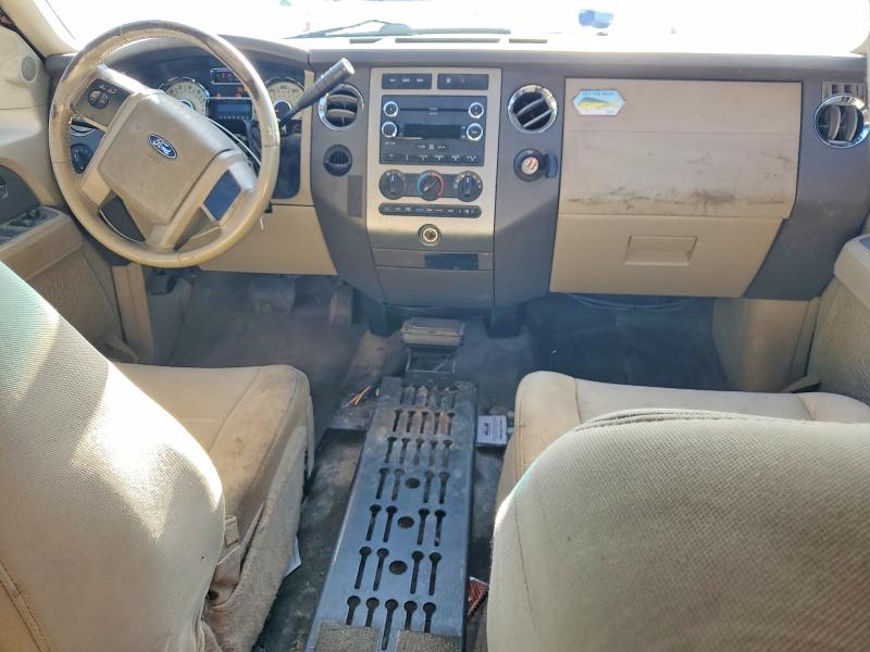 68494776 :رقم المزاد ، 1FMJU1F5XCEF57213 vin ، 2012 Ford Expedition مزاد بيع