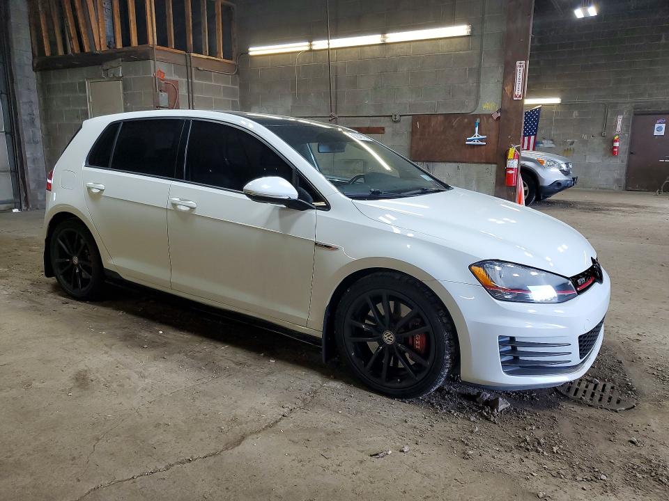 Продажа на аукционе авто 2017 Volkswagen Gti, vin: 3VW447AU0HM067137, номер лота: 69048726