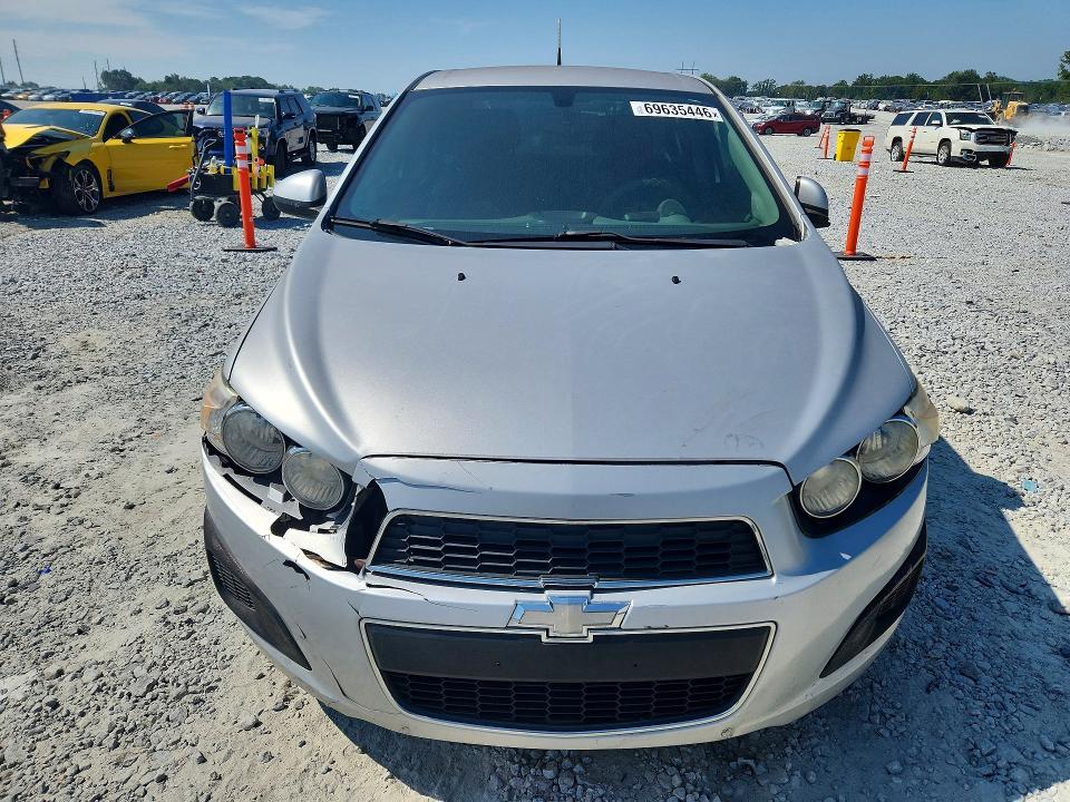 69635446 :رقم المزاد ، 1G1JC5SH3E4175959 vin ، 2014 Chevrolet Sonic مزاد بيع