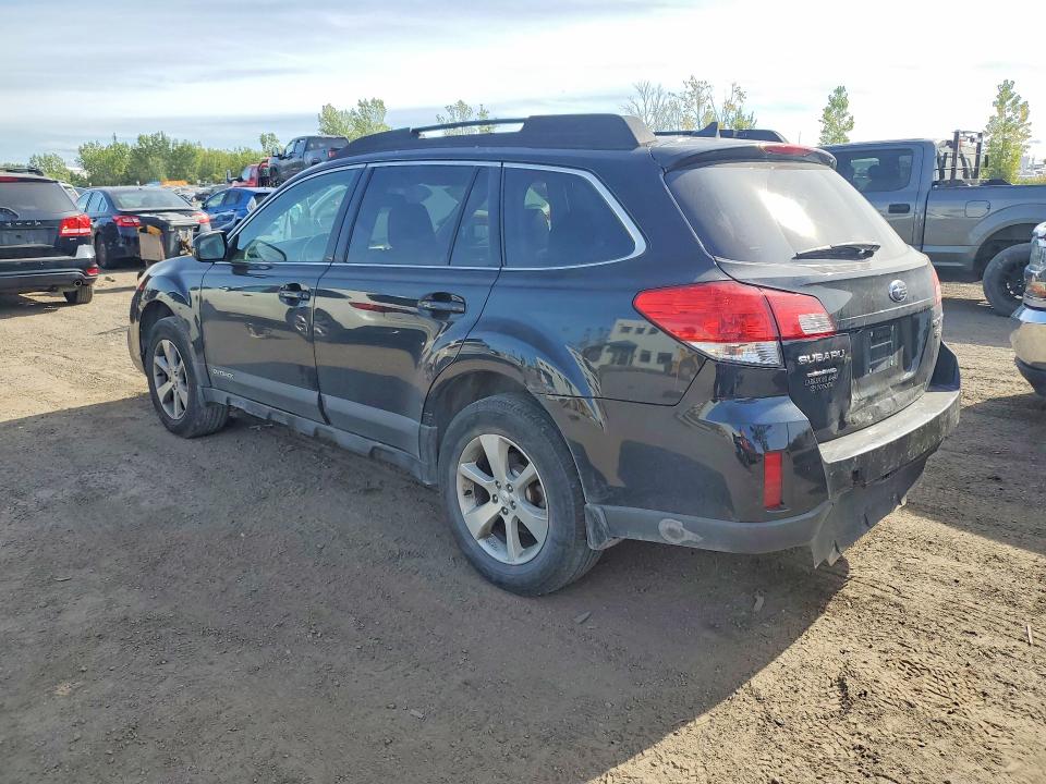 2014 Subaru Outback მანქანა იყიდება აუქციონზე, vin: 4S4BRJMC1E2210686, აუქციონის ნომერი: 69233496