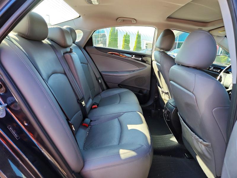 68490396 :رقم المزاد ، 5NPEC4AC8DH586551 vin ، 2013 Hyundai Sonata مزاد بيع