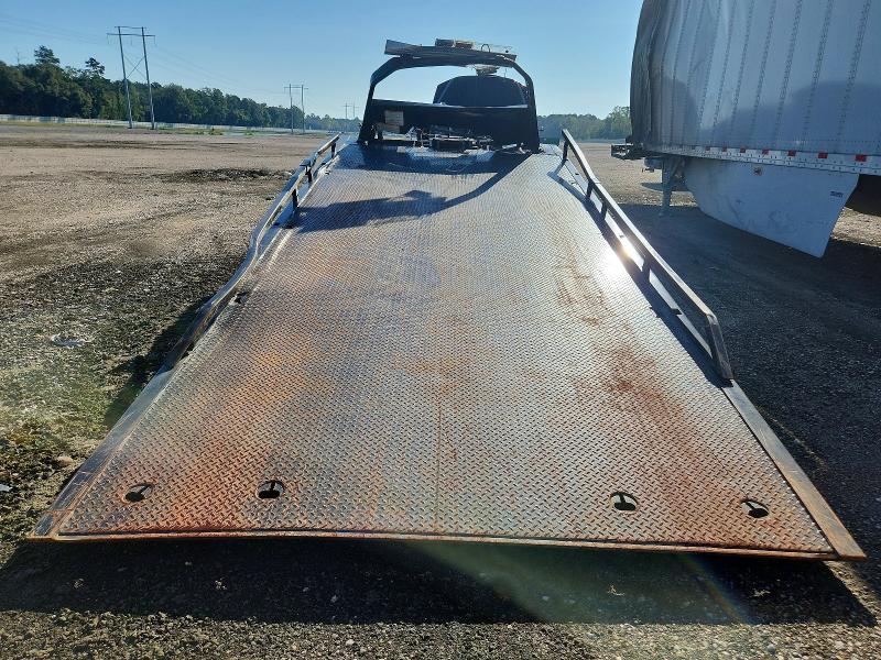2022 Ford F550 მანქანა იყიდება აუქციონზე, vin: 1FDUF5HT0NDA27996, აუქციონის ნომერი: 68986116