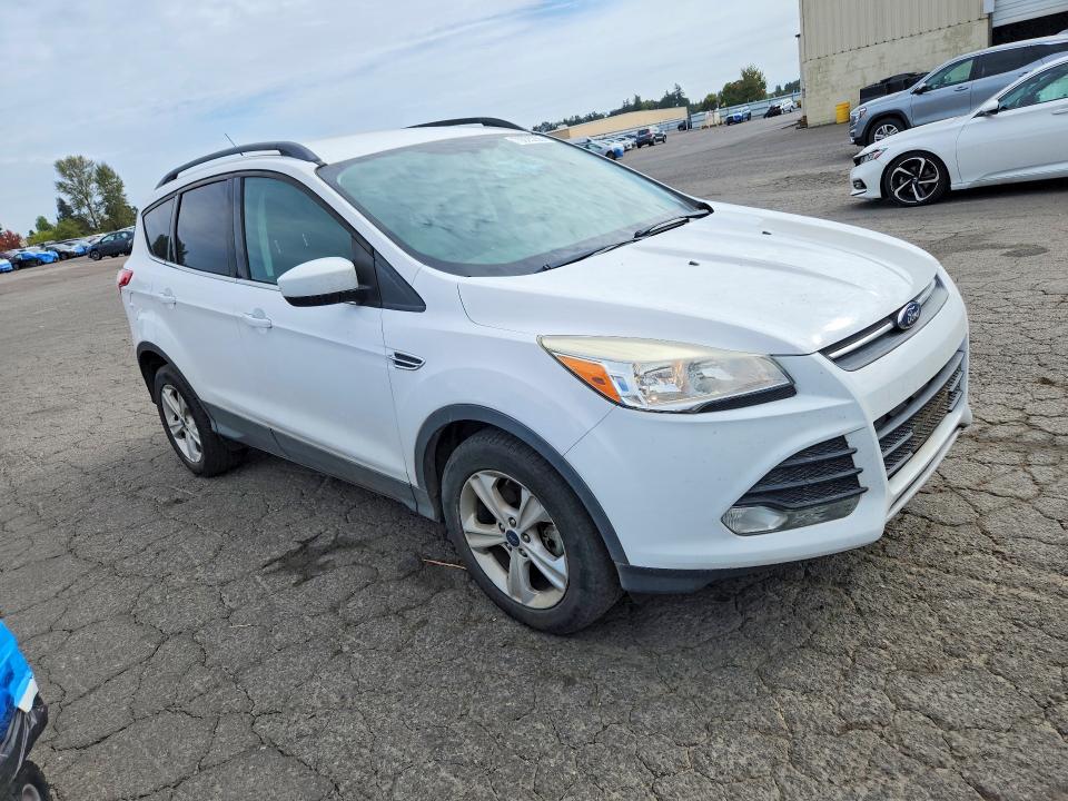 70025266 :رقم المزاد ، 1FMCU9GX0EUB02628 vin ، 2014 Ford Escape مزاد بيع