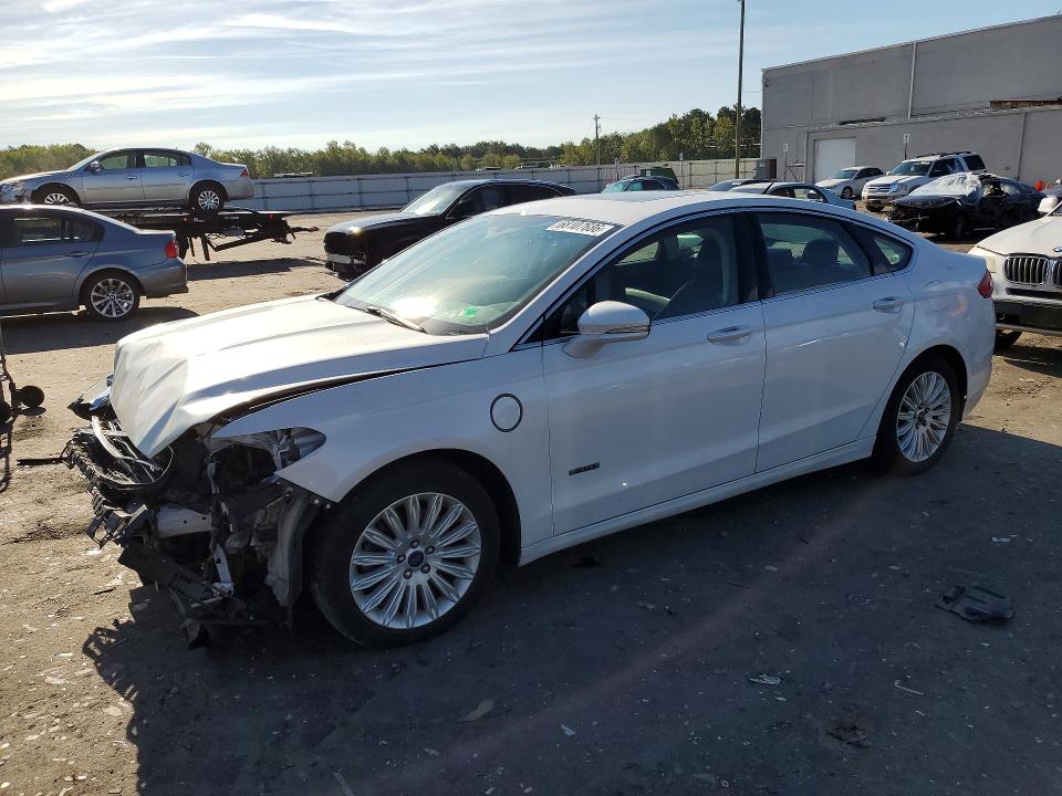 2016 Ford Fusion მანქანა იყიდება აუქციონზე, vin: 3FA6P0PU4GR309646, აუქციონის ნომერი: 68107686