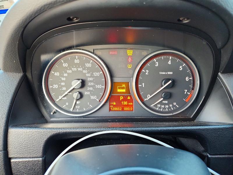 2015 Bmw X1 მანქანა იყიდება აუქციონზე, vin: WBAVM1C51FV314885        , აუქციონის ნომერი: 69090406