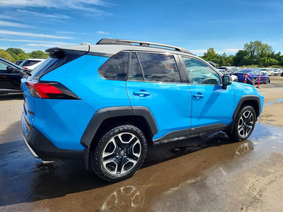 Продаж на аукціоні авто 2019 Toyota Rav4, vin: 2T3J1RFV6KW041739, номер лоту: 68952516
