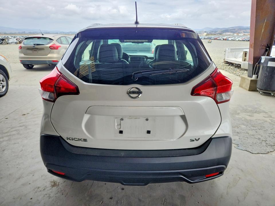 Продажа на аукционе авто 2019 Nissan Kicks, vin: 3N1CP5CU7KL499053, номер лота: 69441166