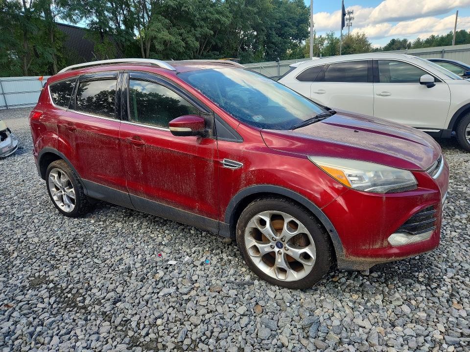2015 Ford Escape მანქანა იყიდება აუქციონზე, vin: 1FMCU9J90FUA01987, აუქციონის ნომერი: 69628286