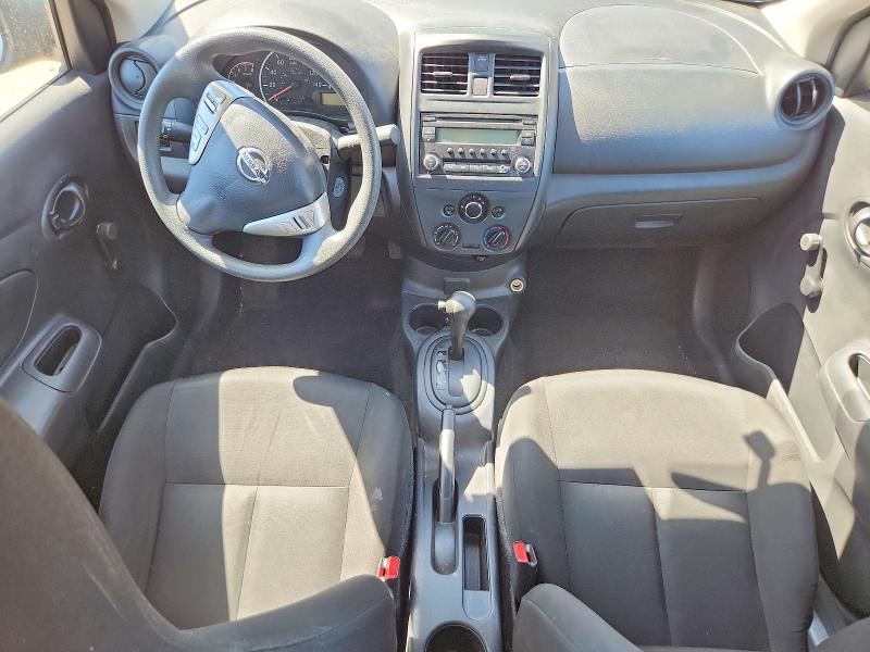 68421506 :رقم المزاد ، 3N1CN7AP4HL821378 vin ، 2017 Niss Versa مزاد بيع