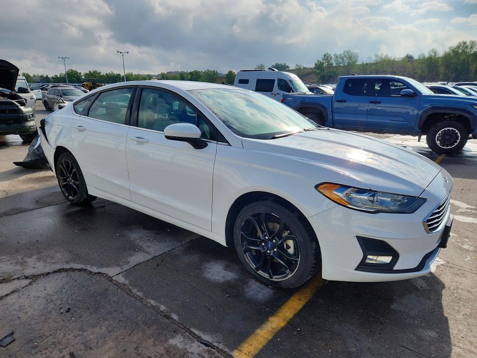 2019 Ford Fusion მანქანა იყიდება აუქციონზე, vin: 3FA6P0T97KR145139, აუქციონის ნომერი: 69369746