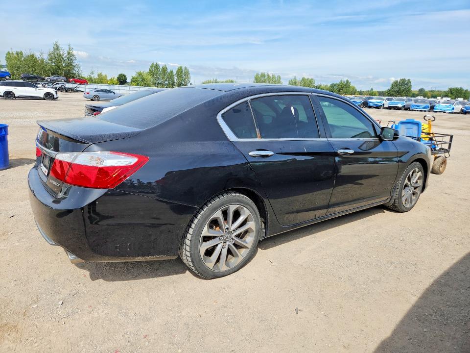 2015 Honda Accord მანქანა იყიდება აუქციონზე, vin: 1HGCR2E51FA803522, აუქციონის ნომერი: 68494466