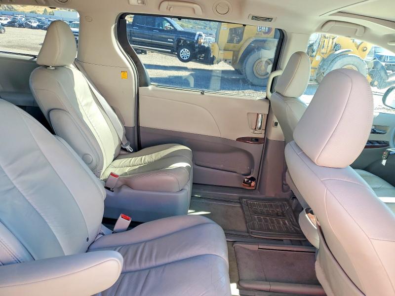Продаж на аукціоні авто 2011 Toyota Sienna, vin: 5TDDK3DC3BS029235, номер лоту: 70301866