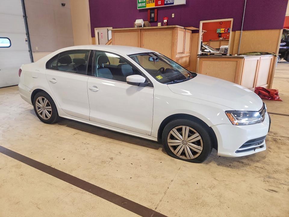 68262766 :رقم المزاد ، 3VW2B7AJXHM294631 vin ، 2017 Volkswagen Jetta مزاد بيع