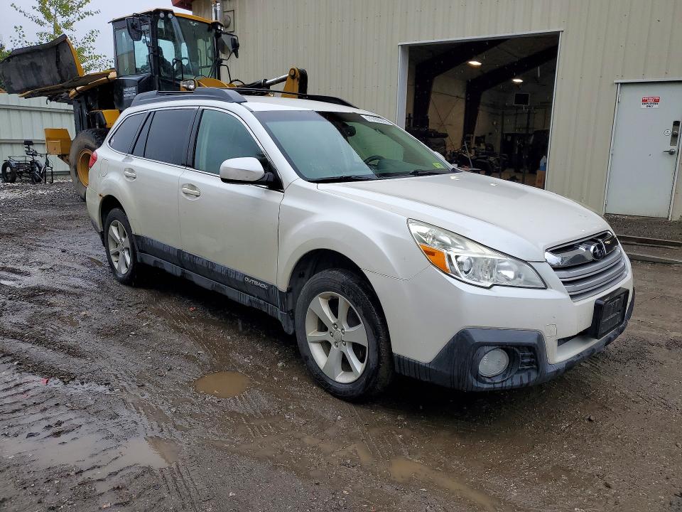 71100816 :رقم المزاد ، 4S4BRBCC7E3241121 vin ، 2014 Subaru Outback مزاد بيع