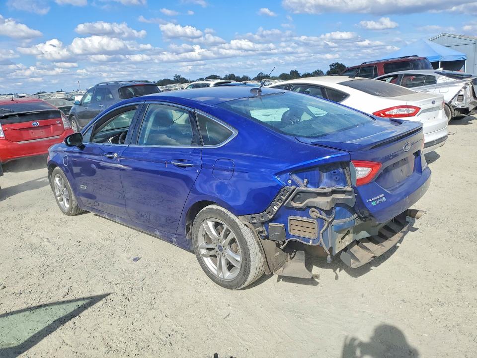 67673266 :رقم المزاد ، 3FA6P0SU1FR206951 vin ، 2015 Ford Fusion مزاد بيع