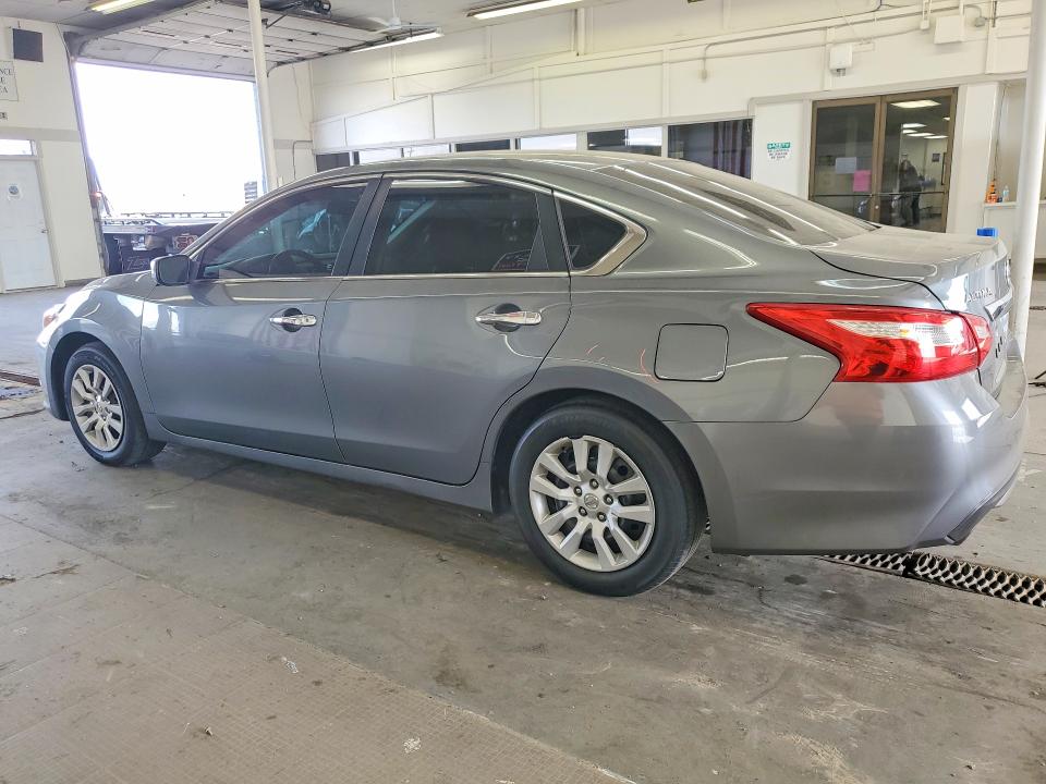 2017 Nissan Altima მანქანა იყიდება აუქციონზე, vin: 1N4AL3AP4HN350115, აუქციონის ნომერი: 67675636