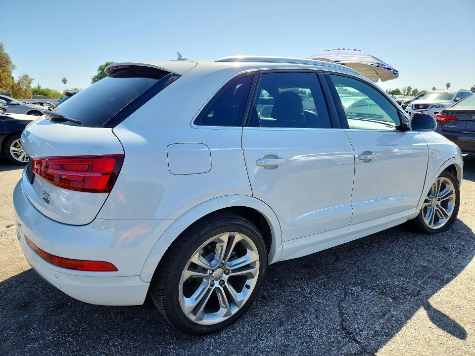 Продажа на аукционе авто 2018 Audi Q3, vin: WA1JCCFS4JR009085, номер лота: 68715886