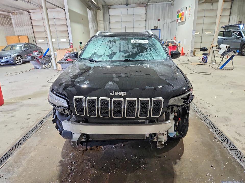 70041876 :رقم المزاد ، 1C4PJMDX0KD305763 vin ، 2019 Jeep Cherokee مزاد بيع