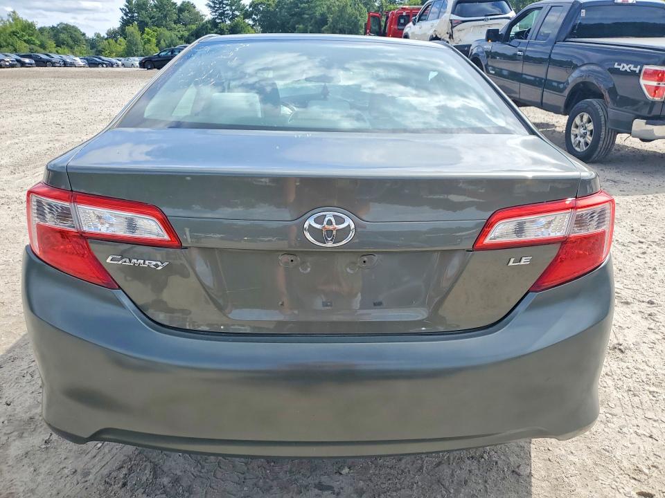 67827756 :رقم المزاد ، 4T4BF1FK4ER353722 vin ، 2014 Toyota Camry مزاد بيع