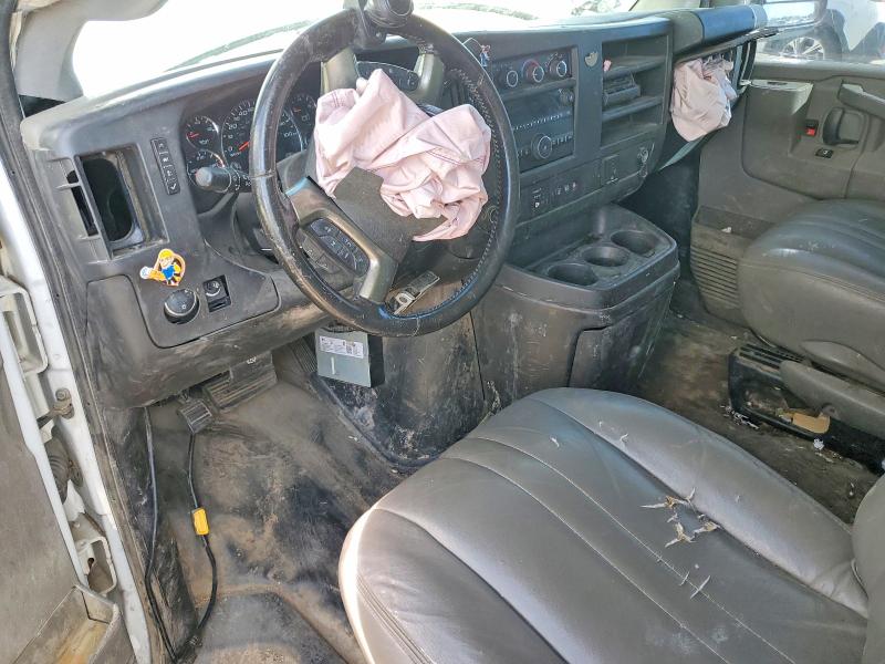 69781176 :رقم المزاد ، 1GCWGAFG2J1339578 vin ، 2018 Chevrolet Express G2500 مزاد بيع