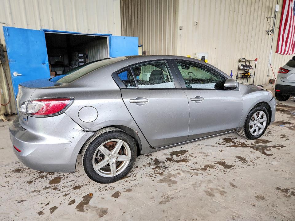 Продаж на аукціоні авто 2013 Mazda 3, vin: JM1BL1U71D1703717, номер лоту: 69910136