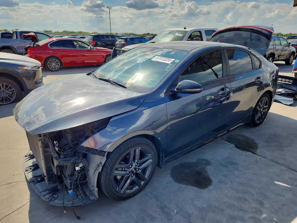 67072286 :رقم المزاد ، 3KPF34AD0ME351885 vin ، 2021 Kia Forte مزاد بيع