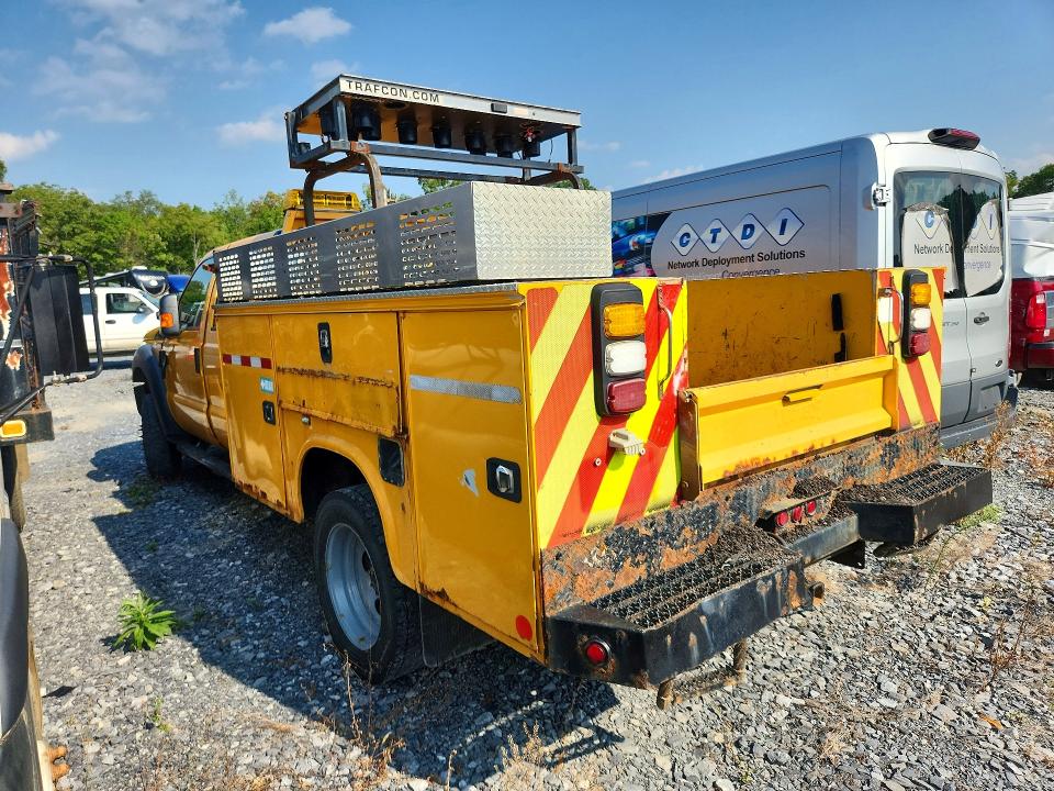 67209516 :رقم المزاد ، 1FD0W5GY0FEA42344 vin ، 2015 Ford F550 مزاد بيع