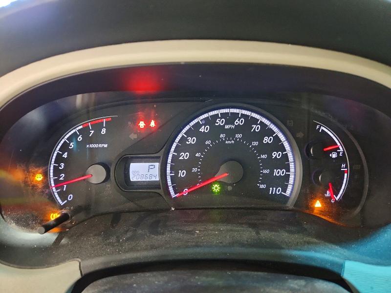 70968976 :رقم المزاد ، 5TDKK3DC7ES433568 vin ، 2014 Toyota Sienna مزاد بيع